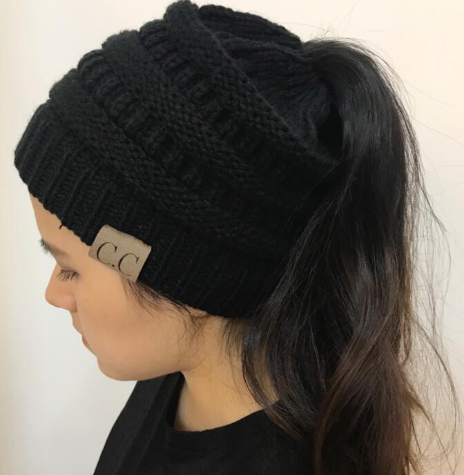 Gorros de cola de caballo de punto para mujer