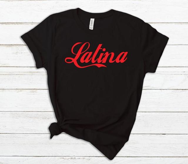 Camiseta latina