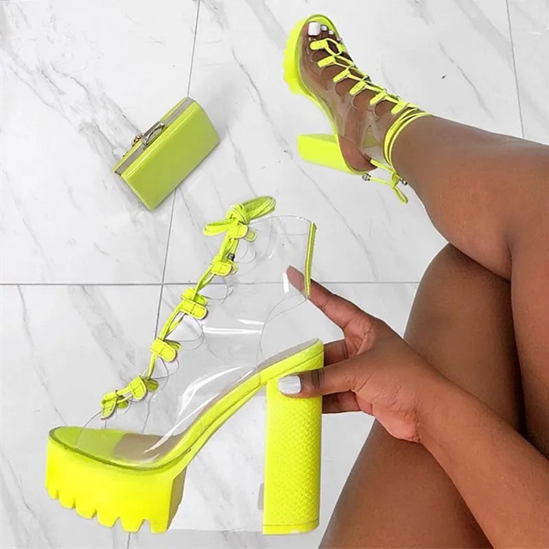 Botas de plataforma verdes de PVC transparente