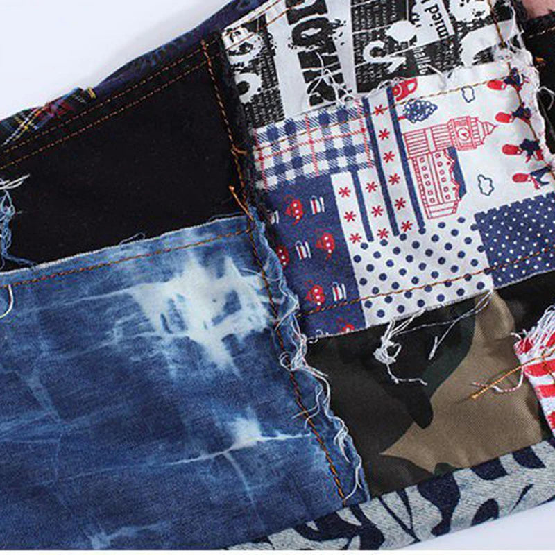 jeans de denim rotos con empalmes y patchwork