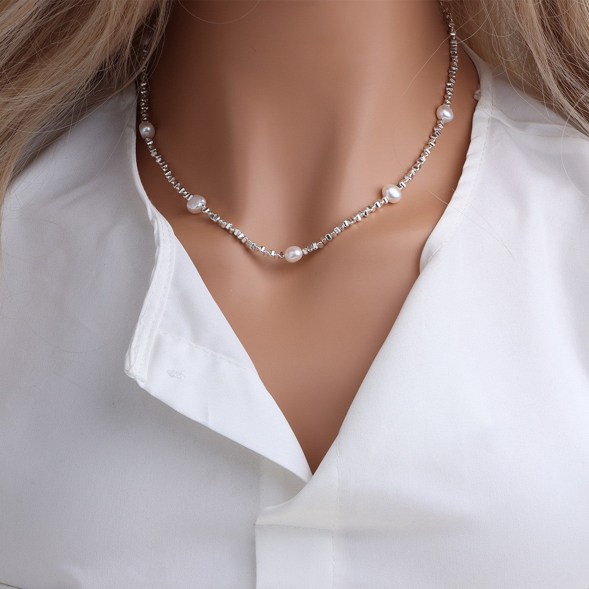 Silver Shell Pearl Necklace