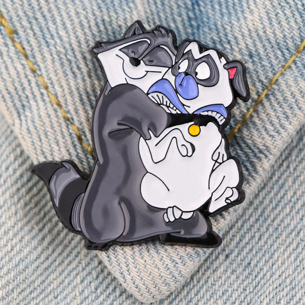 YQ920 UniquePink Pooh Bear Pin Mulan Pin Cat Dogs Animals Brooch Cartoon Badge for Bags Jeans Hoodies Lapel Pin Jewelry